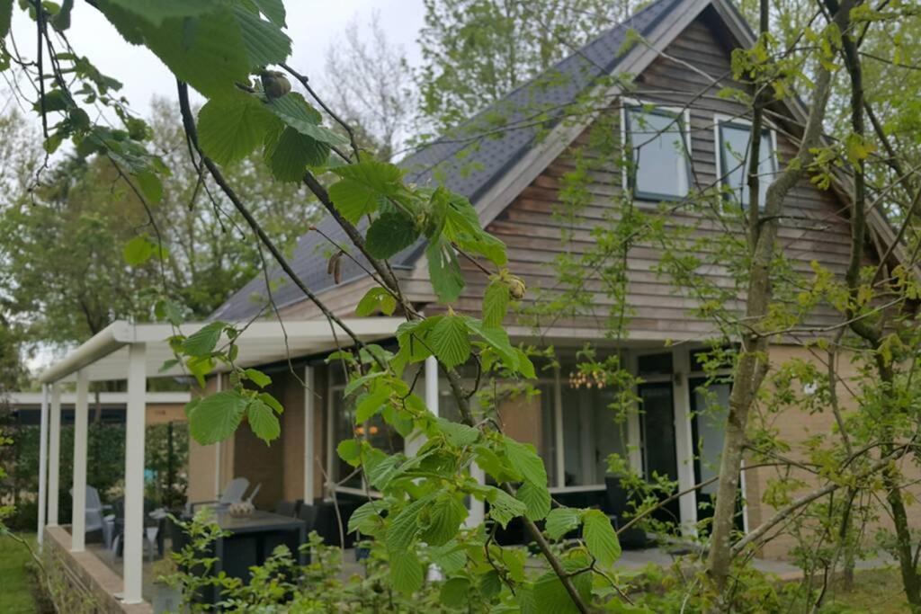 Sfeervolle Villa In Gasselte Drenthe Bij Hemelriek Exterior foto